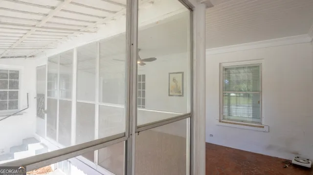 a view of walk in closet