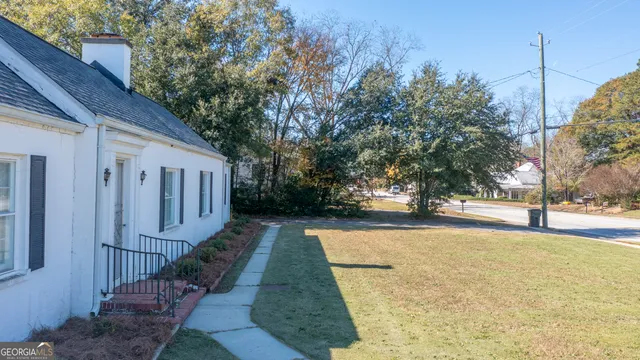 a view of a bathroom
