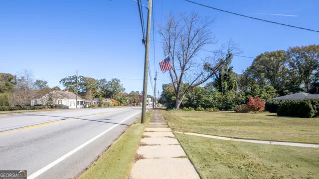 $234,999 | 17942 Main Street, Woodbury, GA 30293