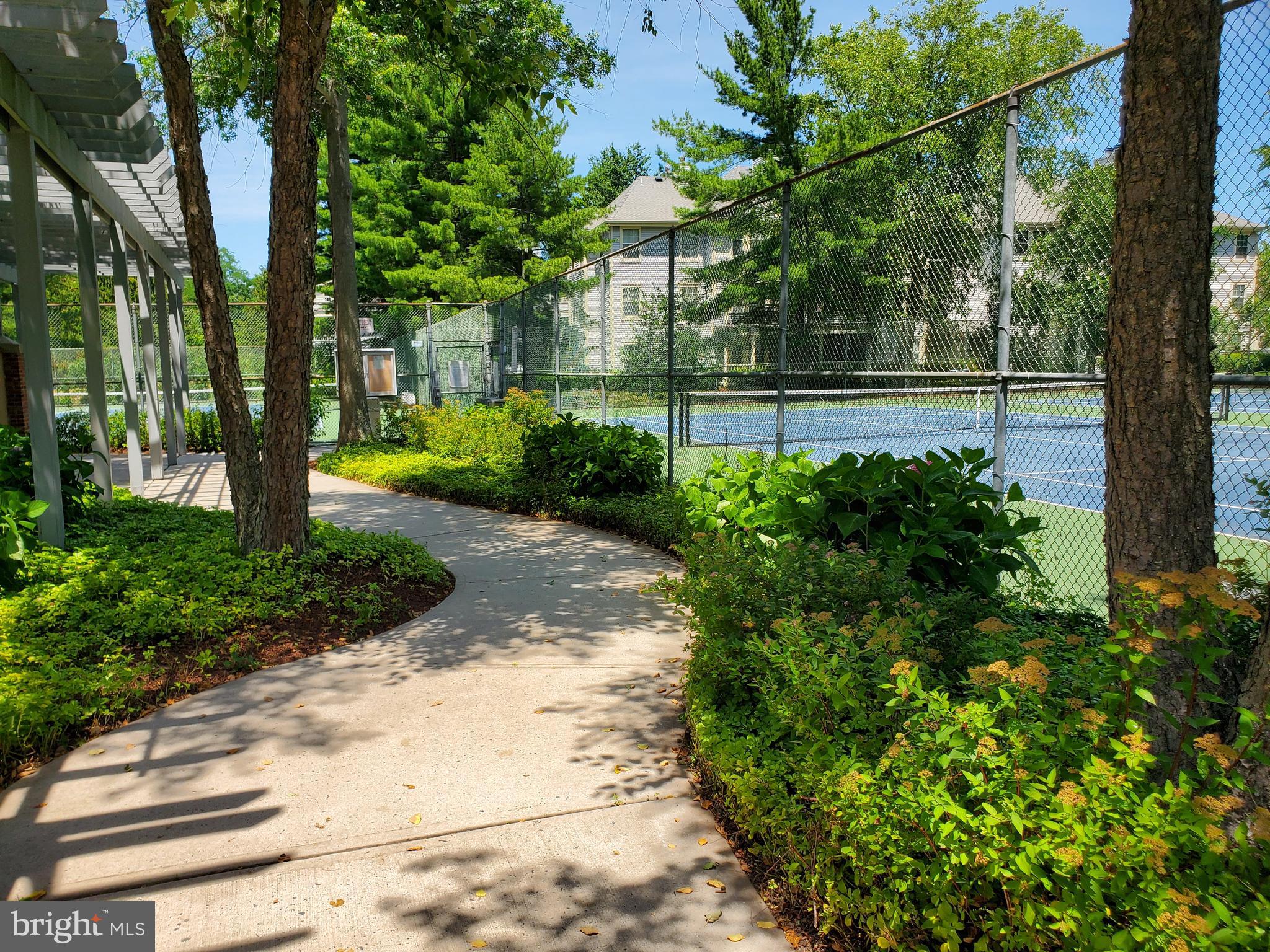 7 Nottingham Circle Princeton, NJ 08540 - Photo 30 of 32 View of Tennis courts