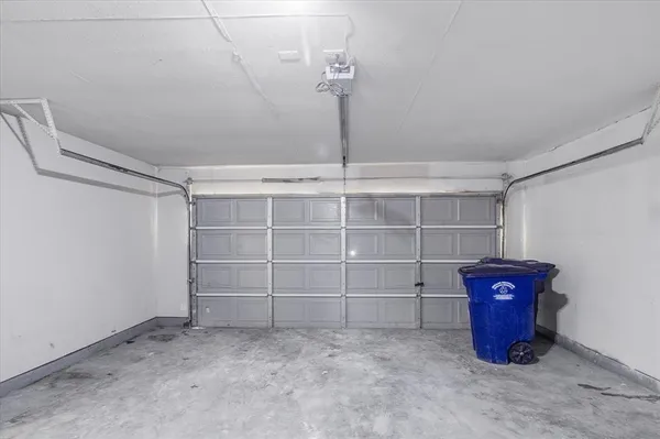 a view of empty room with shelves