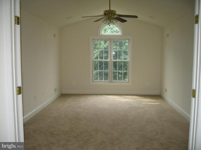 3350 Level Road Churchville, MD 21028 - Photo 7 of 21 Master Sitting Room