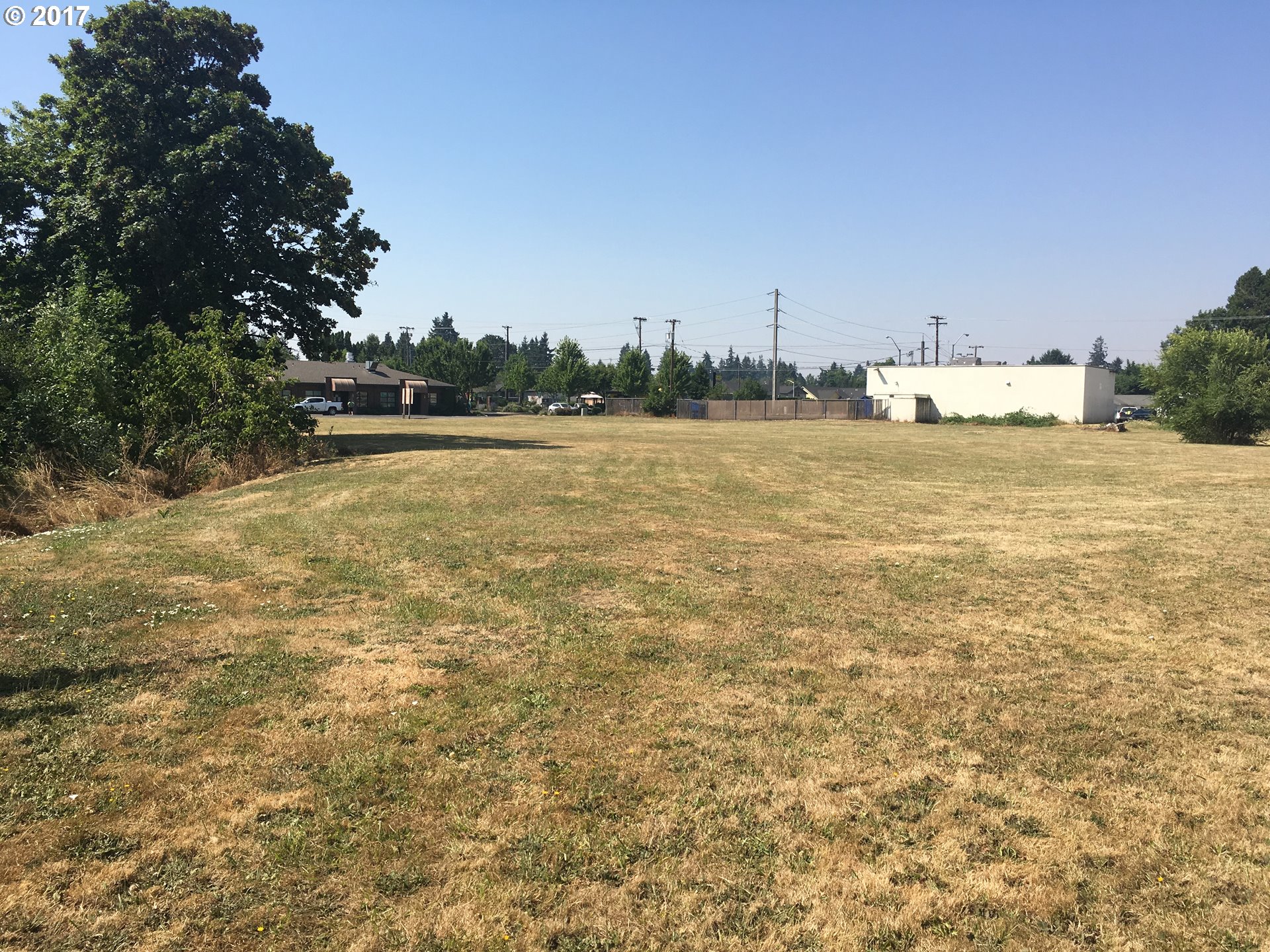 3835 River Road Eugene, OR 97404 - Photo 8 of 13