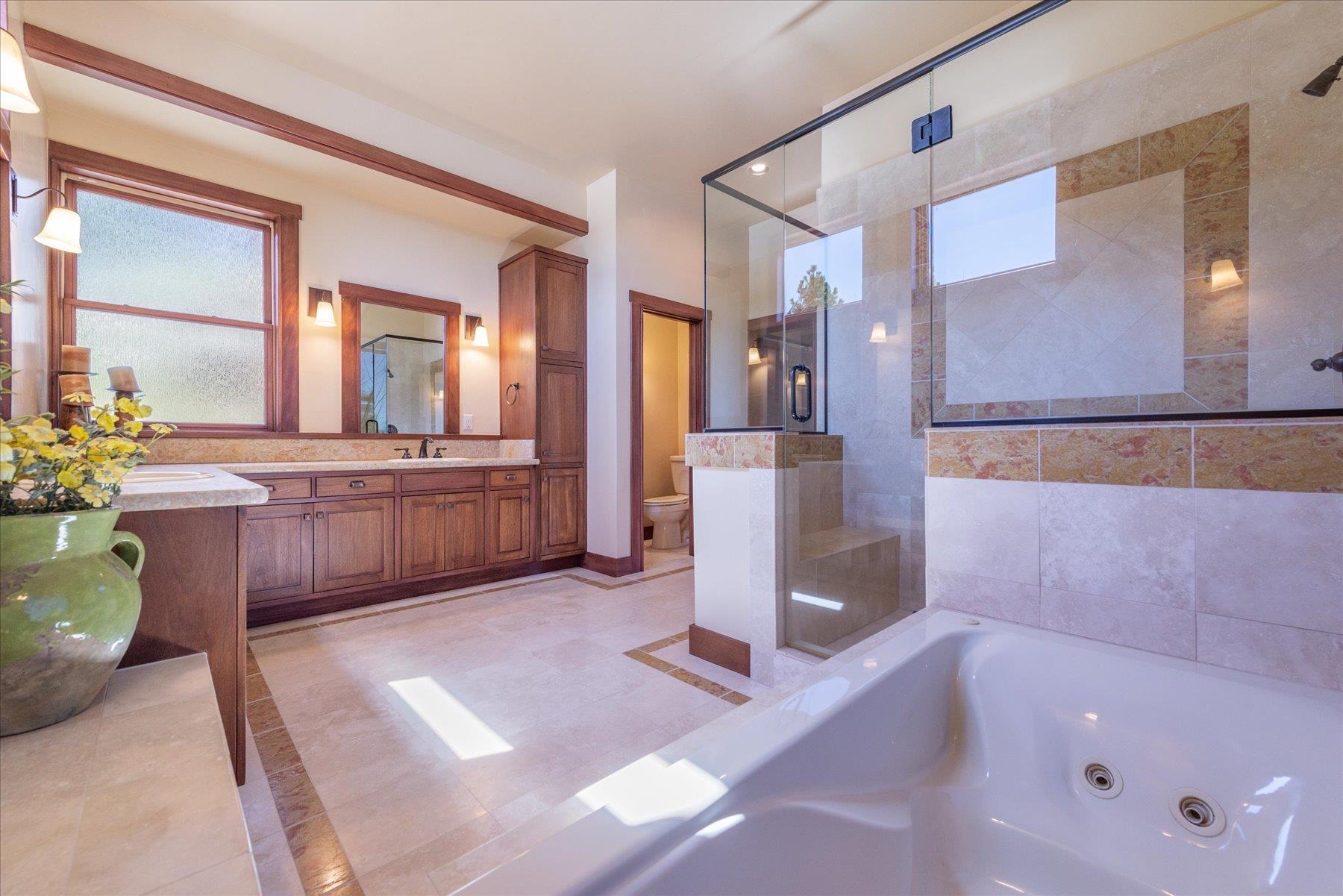 12739 Parsenn Road Truckee, CA 96161 - Photo 19 of 28 Gallery Image 19