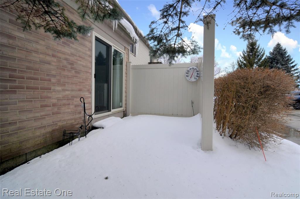 3064 High Pointe Ridge Road, Unit 41 Lake Orion, MI 48359 - Photo 26 of 27