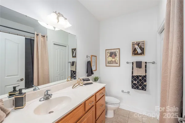 $465,000 | 122 Outlook Circle, Swannanoa, NC 28778