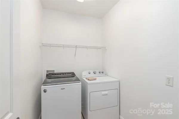 $465,000 | 122 Outlook Circle, Swannanoa, NC 28778