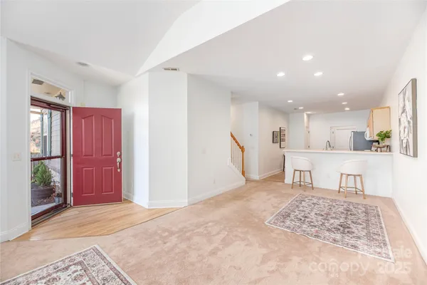 $465,000 | 122 Outlook Circle, Swannanoa, NC 28778