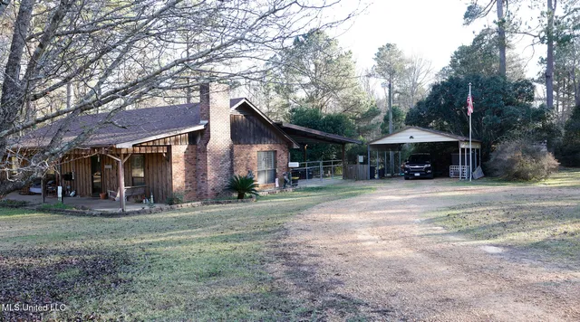 $200,000 | 1182 Robb Street, Summit, MS 39666