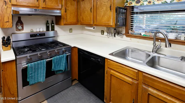 $200,000 | 1182 Robb Street, Summit, MS 39666