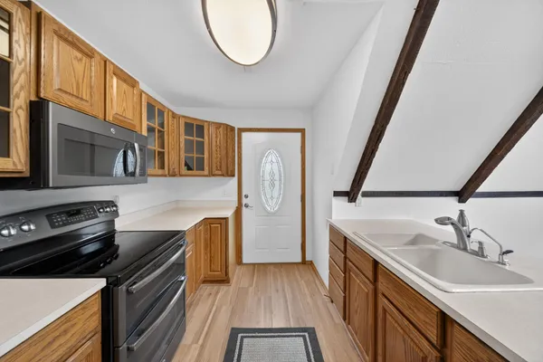 $429,900 | 8566 Placer Road, Redding, CA 96001