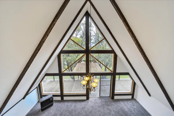 $429,900 | 8566 Placer Road, Redding, CA 96001