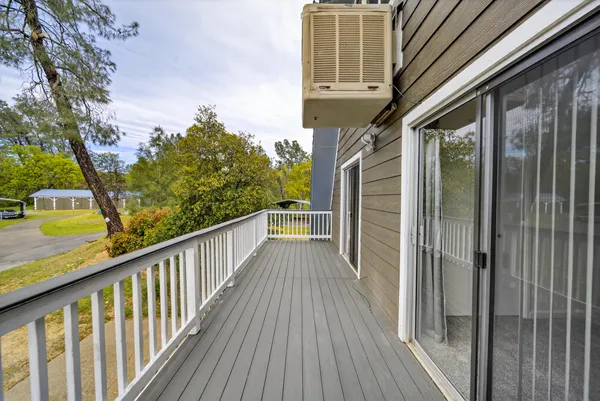 $429,900 | 8566 Placer Road, Redding, CA 96001