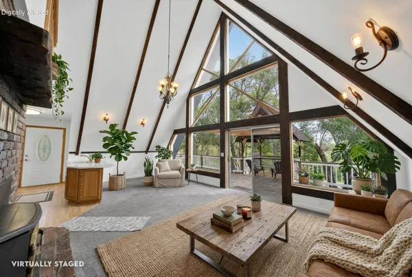 $429,900 | 8566 Placer Road, Redding, CA 96001