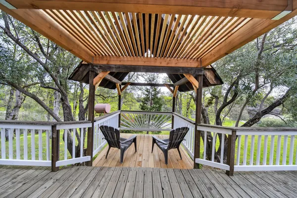 $429,900 | 8566 Placer Road, Redding, CA 96001