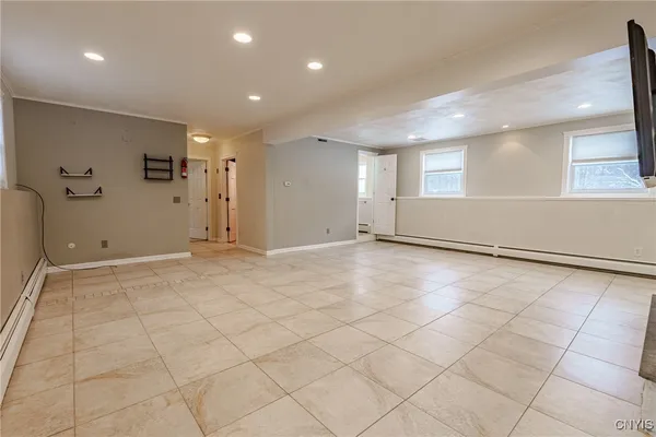 $349,900 | 112 Northwood Circle, Lee, NY 13440