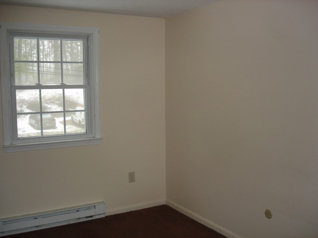 10 Spaulding Road, Unit A Shirley, MA 01464 - Photo 4 of 5