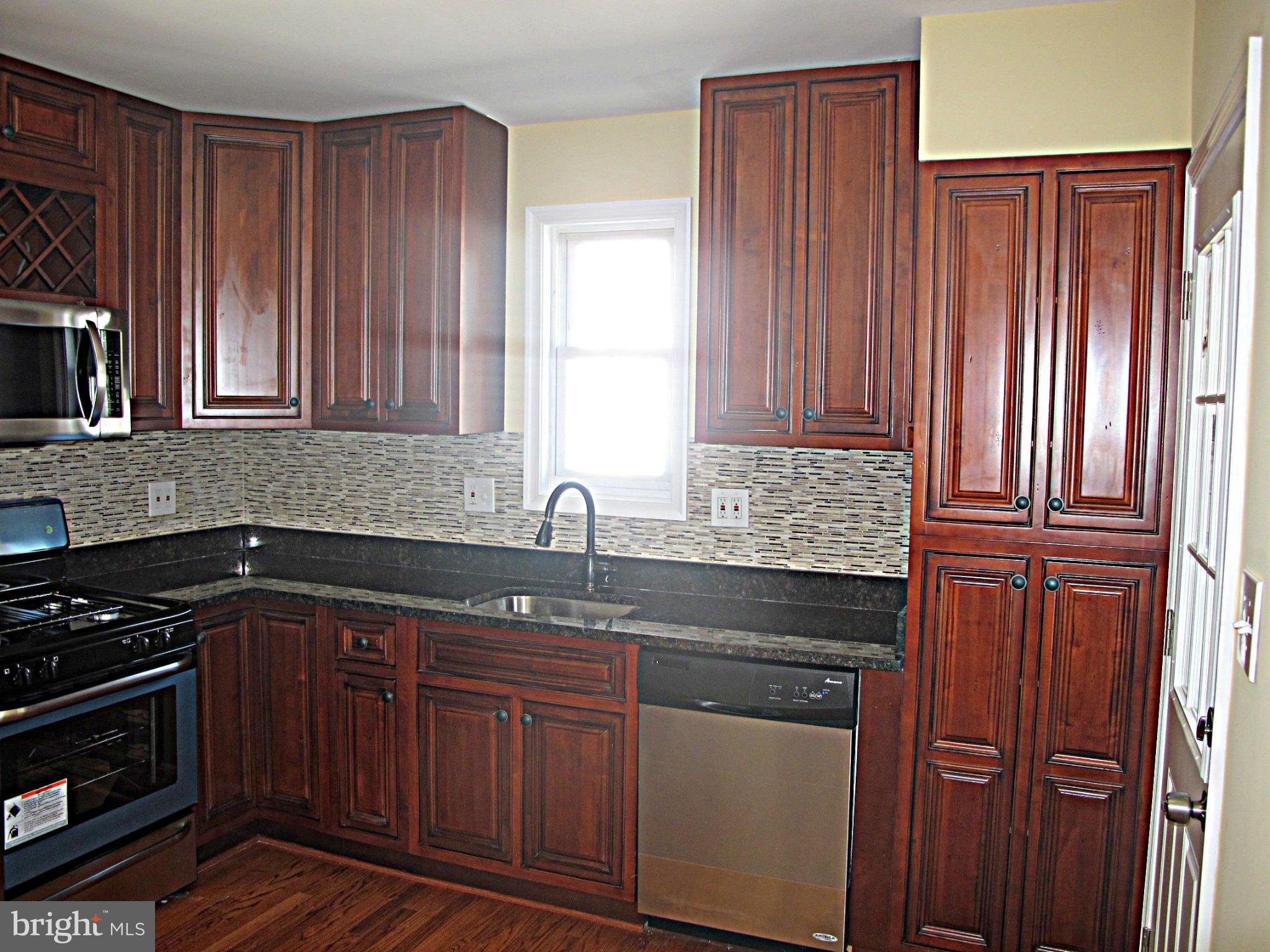 3204 Willoughby Road Baltimore, MD 21234 - Photo 5 of 17 Kitchen