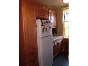 7259 Shore Road, Unit 6B Brooklyn, NY 11209 - Photo 3 of 8 Kitchen