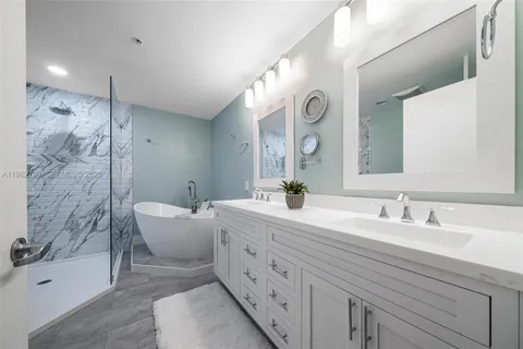 $575,000 | 3030 Northeast 188th Street, Unit 404, Aventura, FL 33180