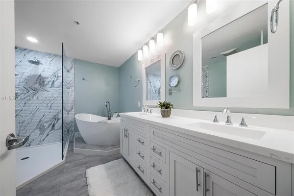 $575,000 | 3030 Northeast 188th Street, Unit 404, Aventura, FL 33180