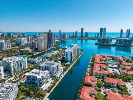 $575,000 | 3030 Northeast 188th Street, Unit 404, Aventura, FL 33180