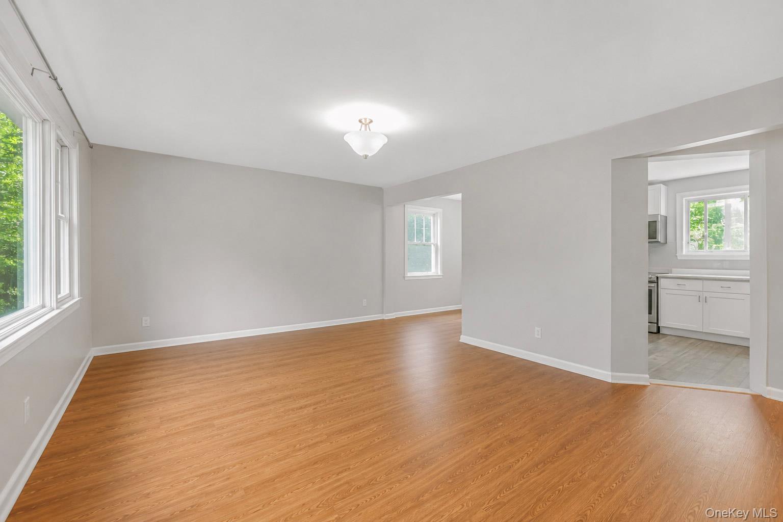 676 Scarsdale Road Tuckahoe, NY 10707 - Photo 6 of 24
