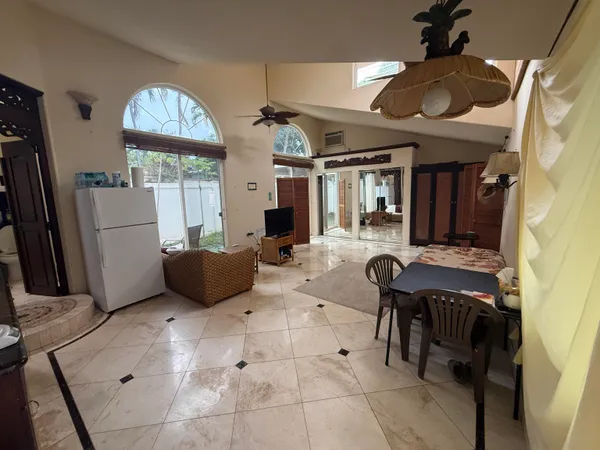 $1,495,000 | 52 Ohukai Road, Kihei, HI 96753
