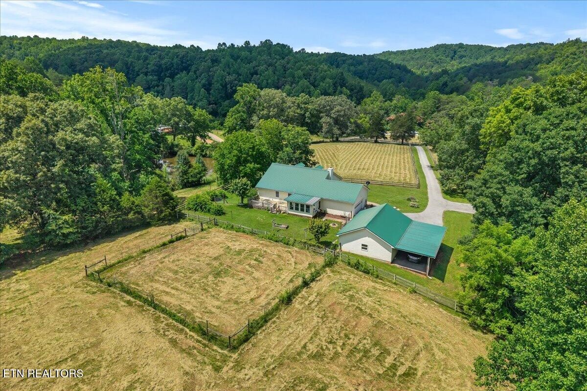 982 Wilson Station Road Madisonville, TN 37354 - Photo 28 of 46