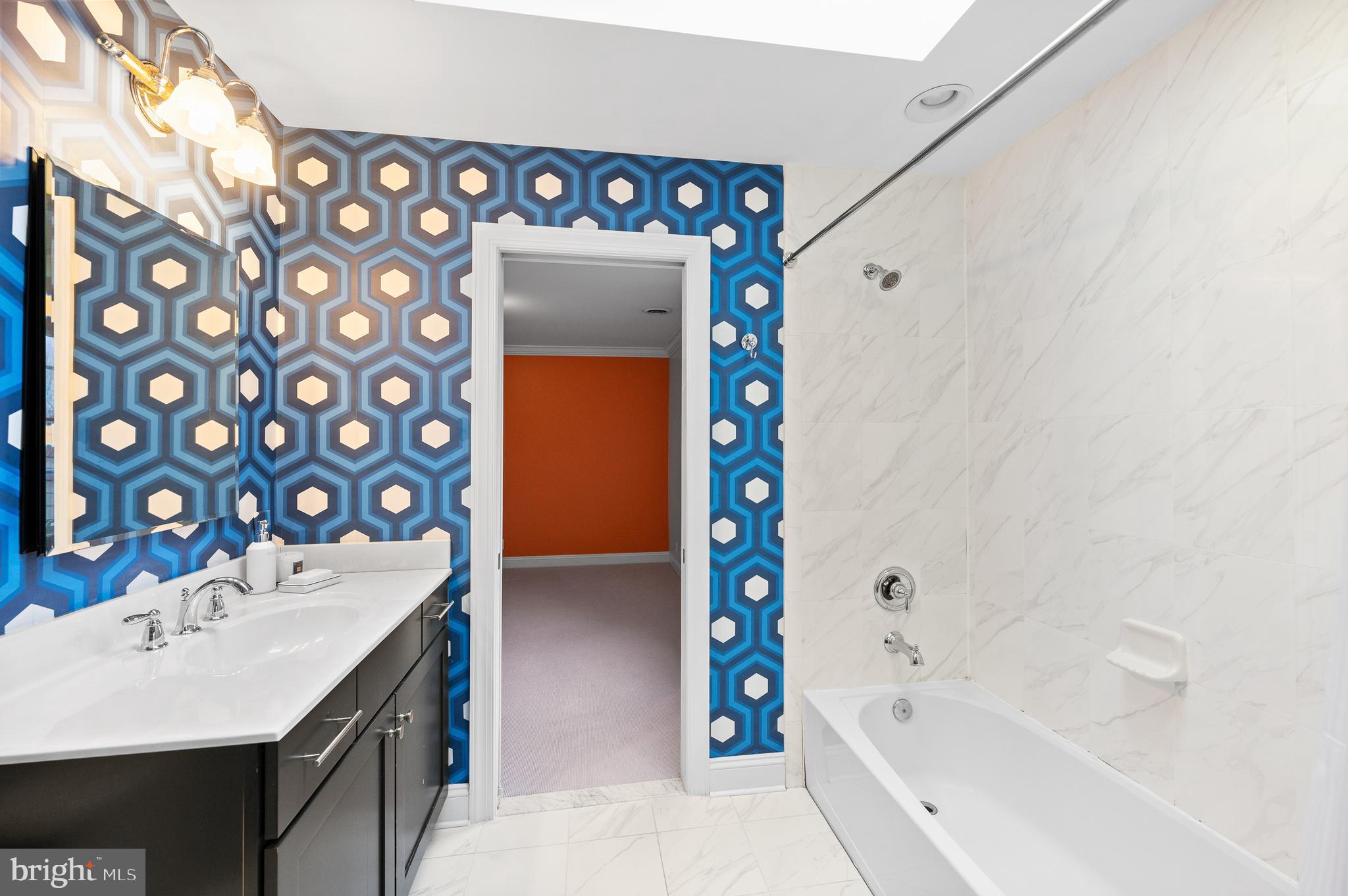 509 Newtown Road Berwyn, PA 19312 - Photo 38 of 54 Bathroom #3 Jack & Jill