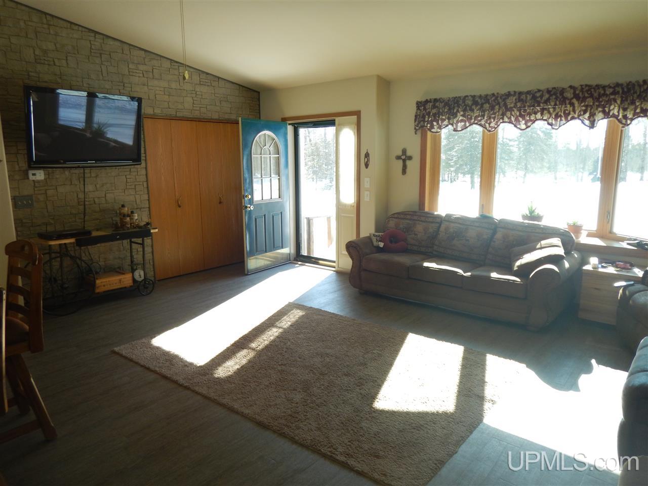 15490 County 426 M.5 Road Cornell, MI 49818 - Photo 2 of 34