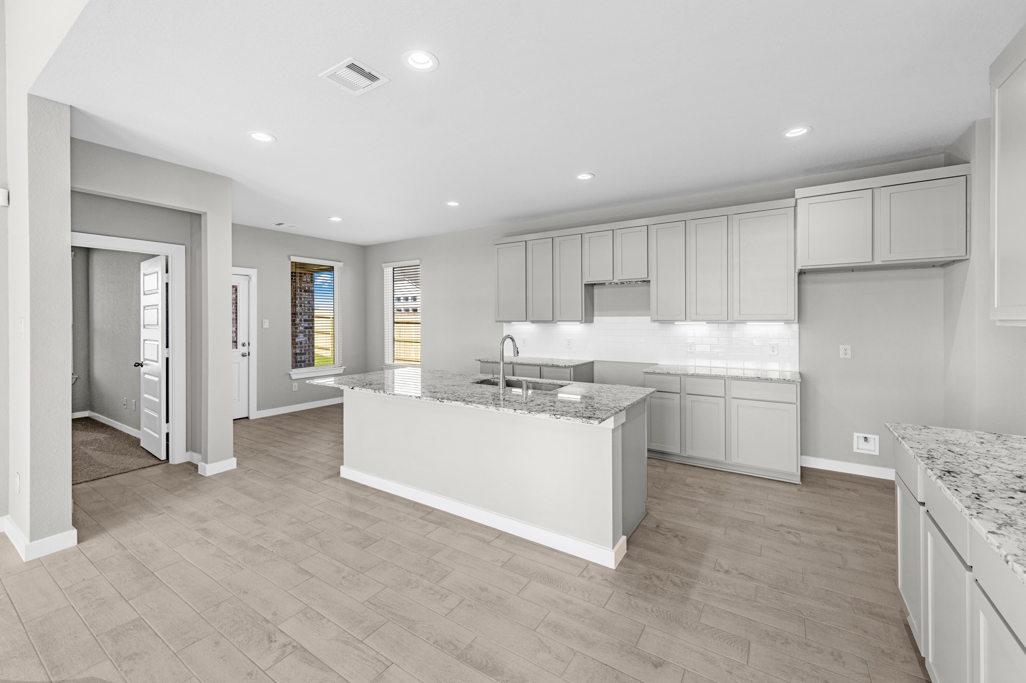 4013 Sun Burst Lane Brookshire, TX 77423 - Photo 3 of 16 representative photo