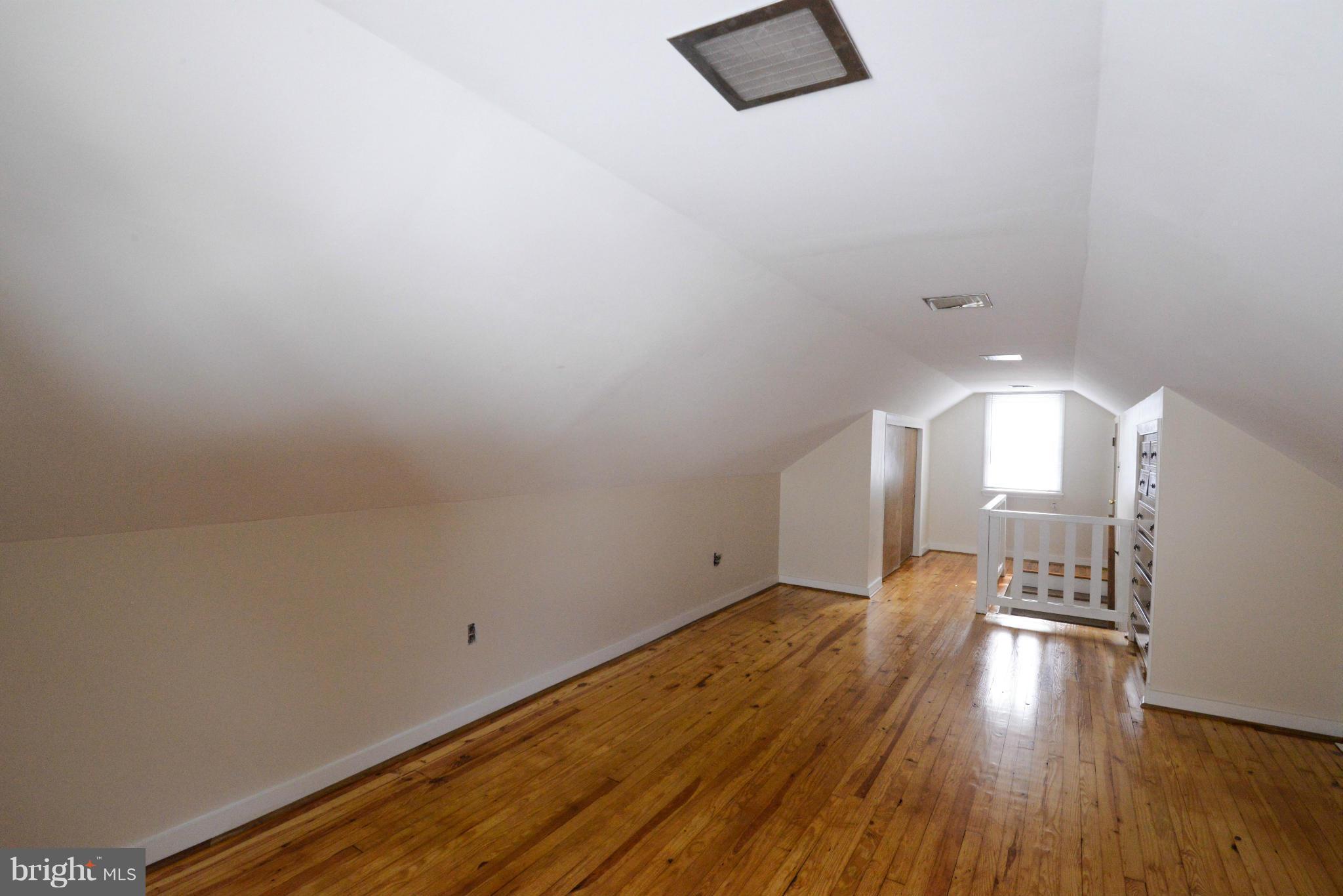 233 Devonshire Road Hagerstown, MD 21740 - Photo 18 of 29 Bedroom 3