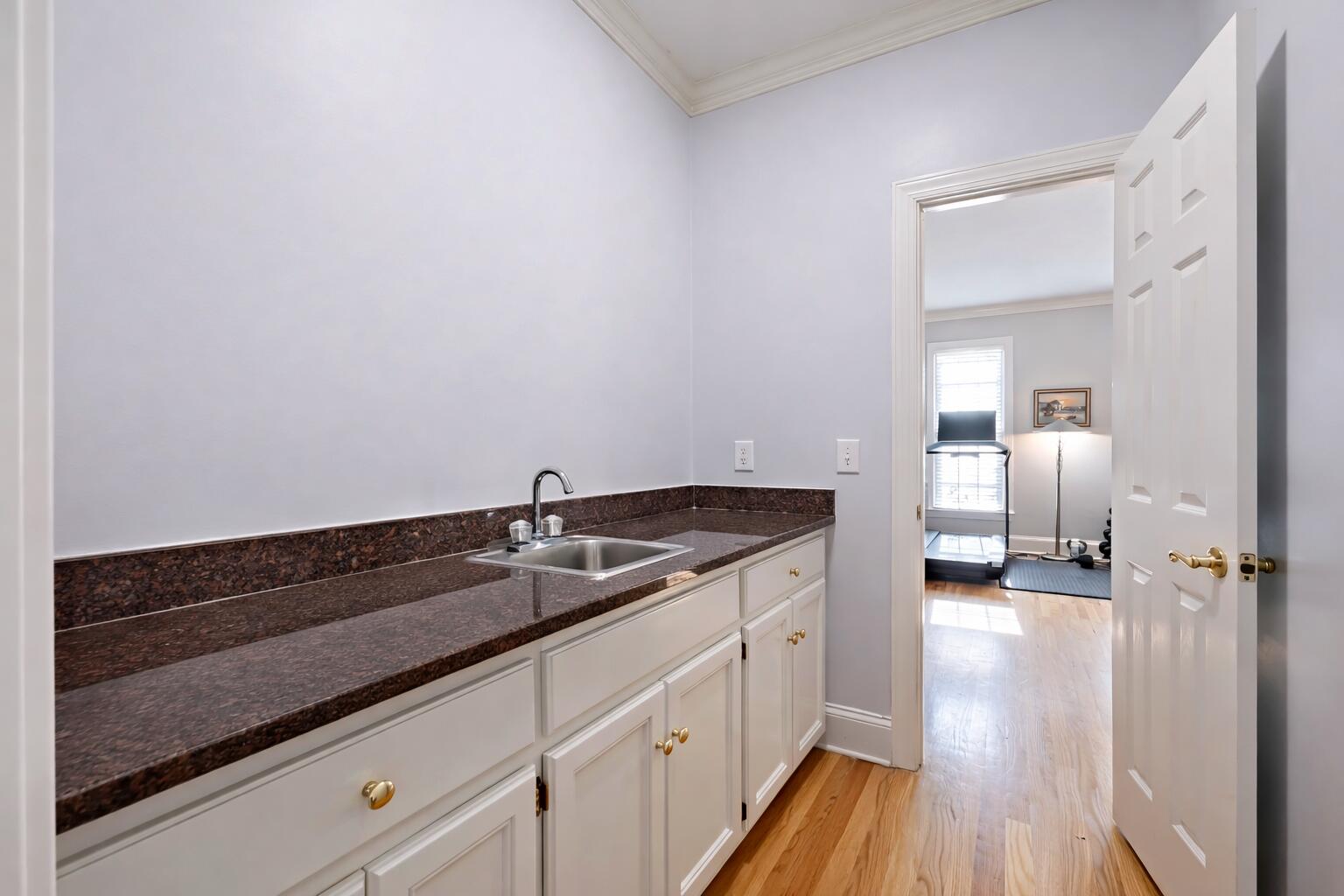 4503 Ridgepine Drive Evans, GA 30809 - Photo 18 of 31 wet bar between family room and front ro