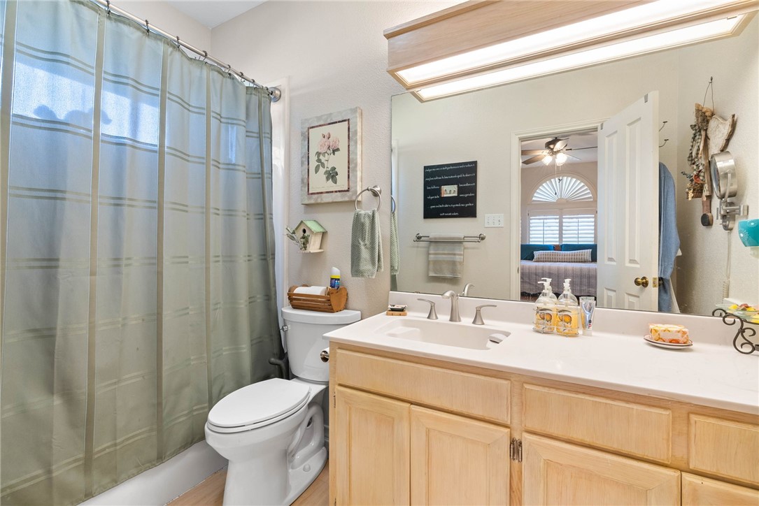 345 Trail Ridge Drive Sandia, TX 78383 - Photo 27 of 40 Secondary bath