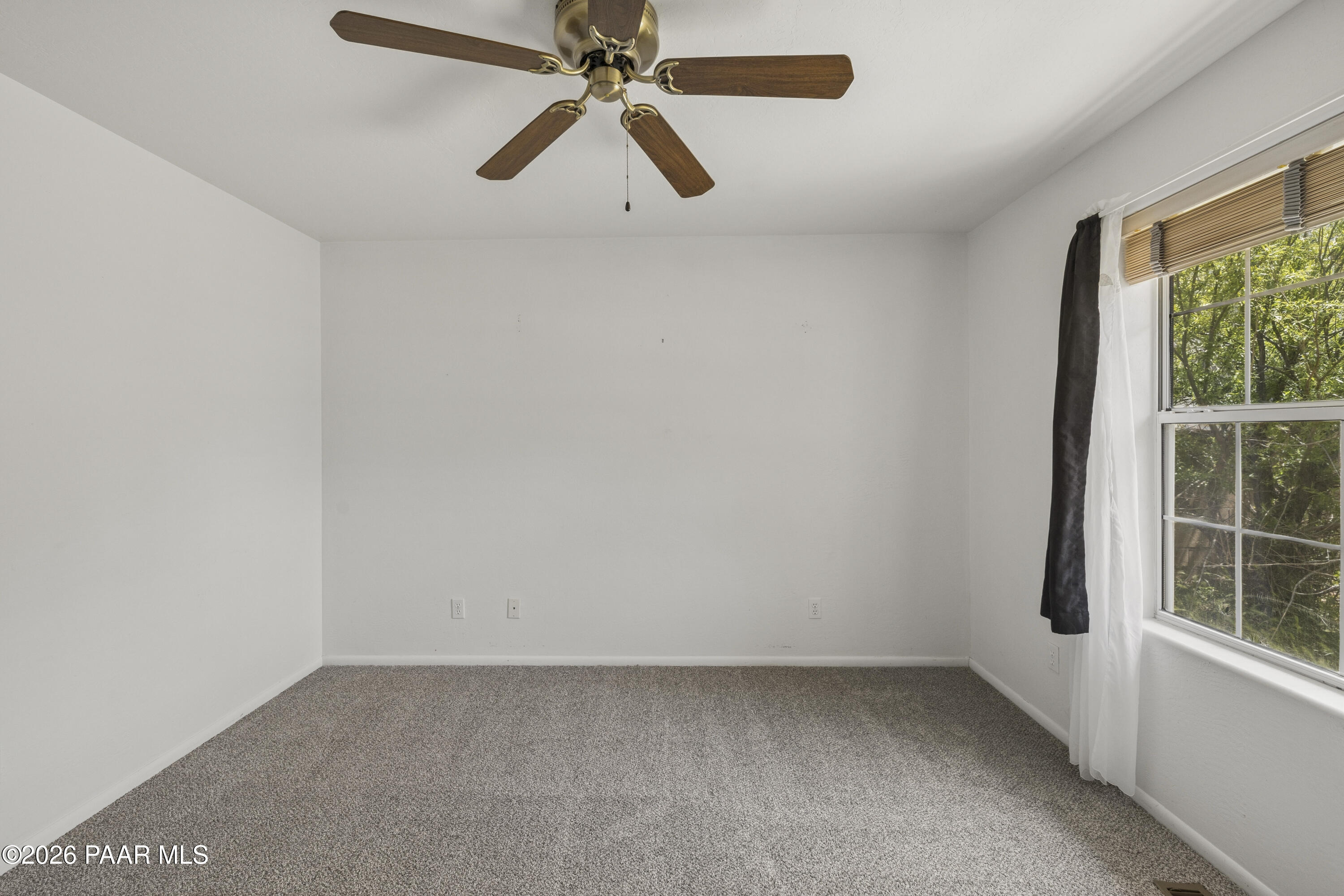 1891 Meadowridge Road Prescott, AZ 86305 - Photo 31 of 50 176-Bedroom 1