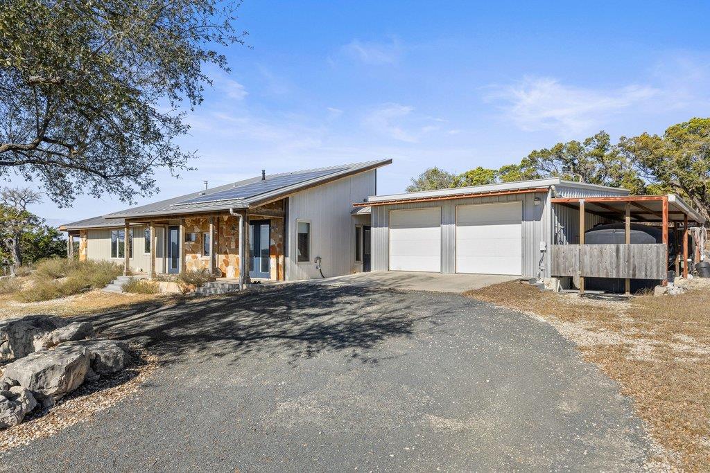 1292 Upper Turtle Creek Road Kerrville, TX 78028 - Photo 5 of 65