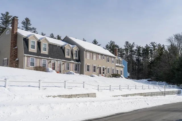 $289,900 | 25 Century Way, Unit 25, Gardner, MA 01440