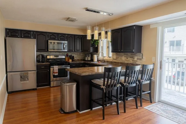 $289,900 | 25 Century Way, Unit 25, Gardner, MA 01440