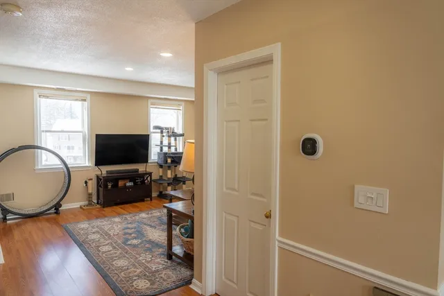 $289,900 | 25 Century Way, Unit 25, Gardner, MA 01440