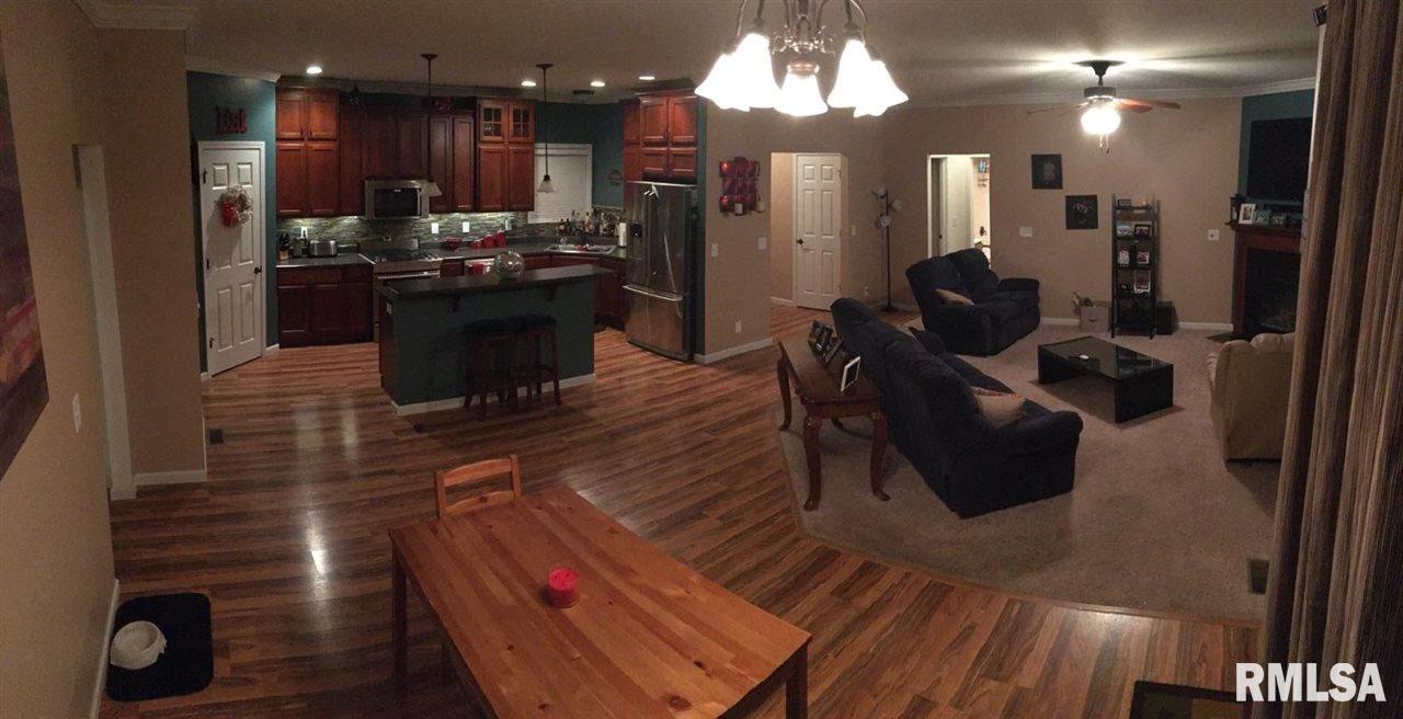 140 Prairie Street Bushnell, IL 61422 - Photo 10 of 28