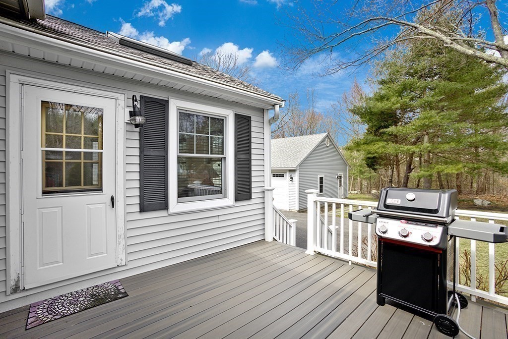 221 High Street Canton, MA 02021 - Photo 6 of 41