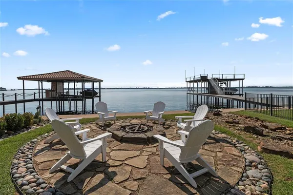 $4,695,000 | 204 Pinnacle Club Place, Mabank, TX 75156