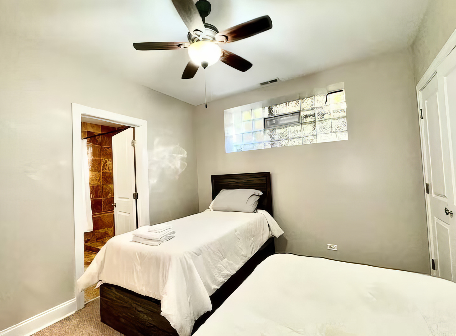 3935 South Wells Street, Unit 1 Chicago, IL 60609 - Photo 11 of 14