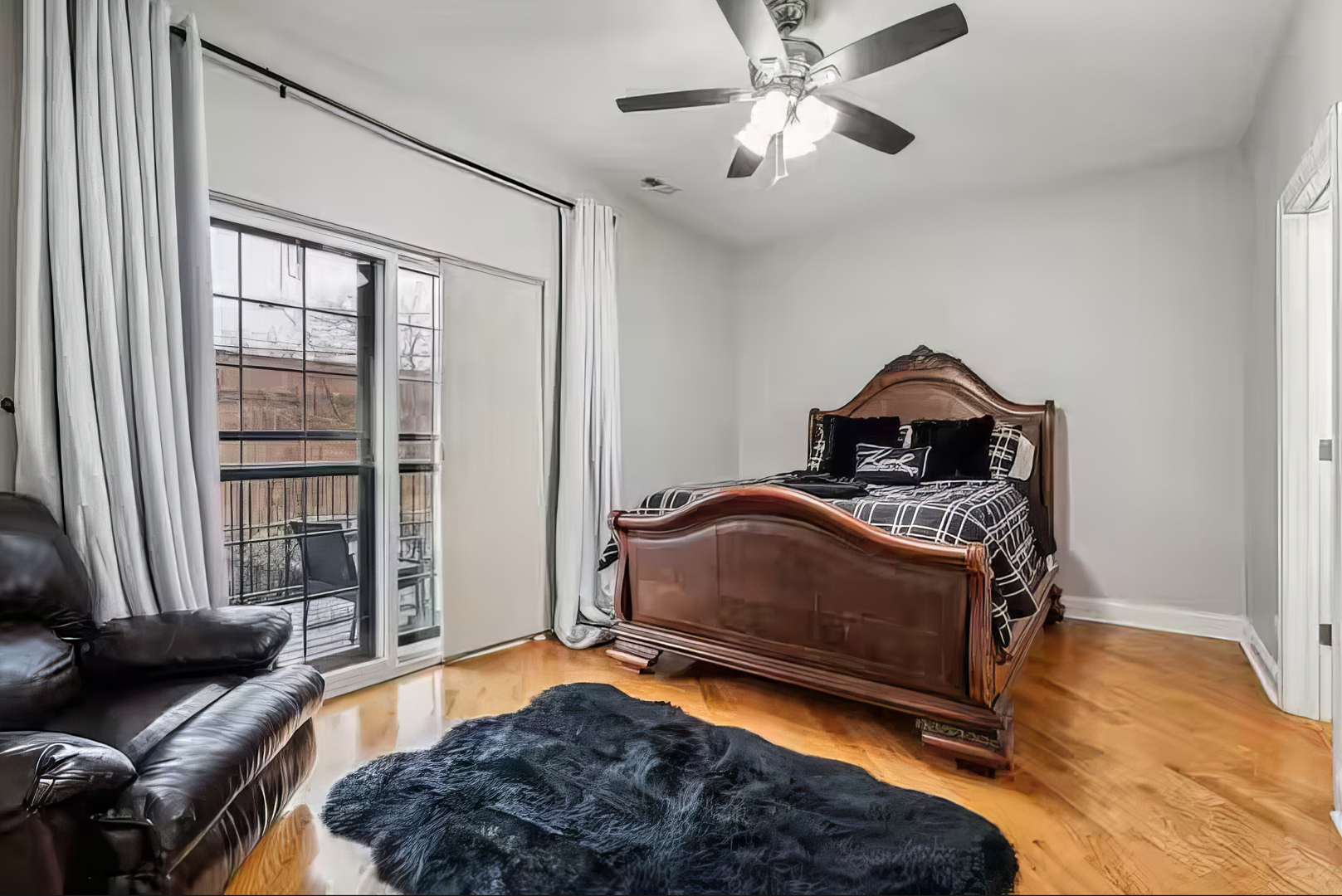 3935 South Wells Street, Unit 1 Chicago, IL 60609 - Photo 6 of 14