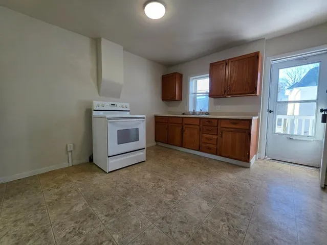 $350,000 | 412 South Andrews Street, Shawano, WI 54166