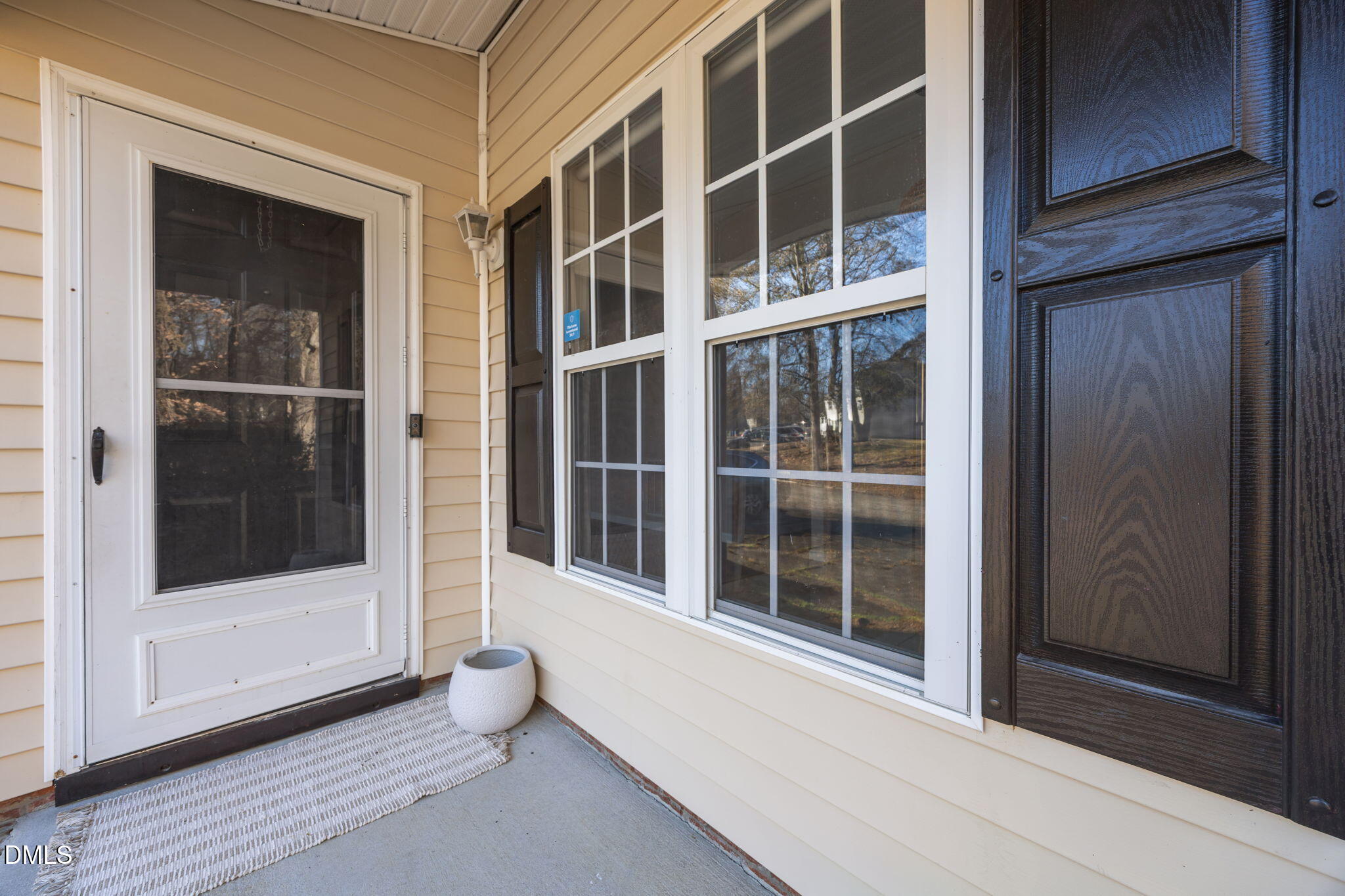 8225 Merriweather Circle Raleigh, NC 27616 - Photo 5 of 32 5-web-or-mls-IMG_4281