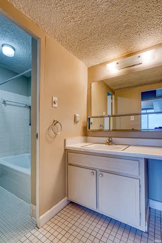 $65,000 | 1100 Erie Avenue, Unit 707, Evansville, IN 47715