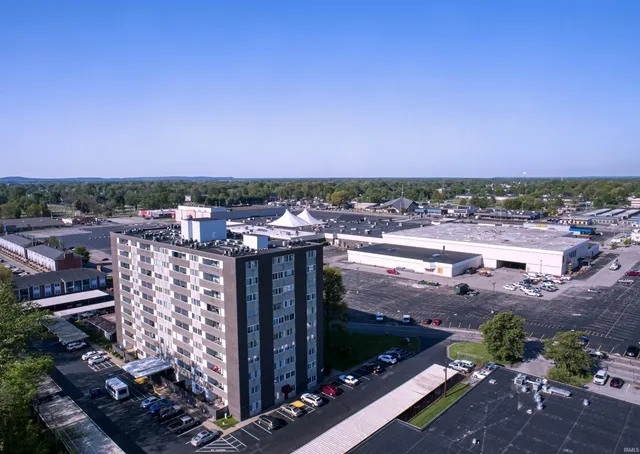 $65,000 | 1100 Erie Avenue, Unit 707, Evansville, IN 47715