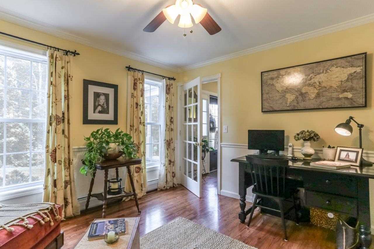 245 Swamp Road Epsom, NH 03234 - Photo 20 of 39